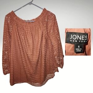 Jones New York off shoulder lacey top, long sleeve, fully lined, cinnamon sz S